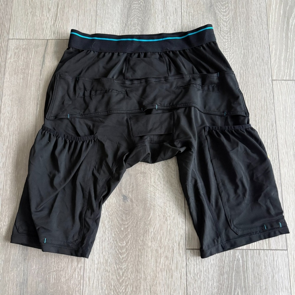 CathWear Unisex Black Catheter Leg Bag Underwear Discreet Support Shorts Size L